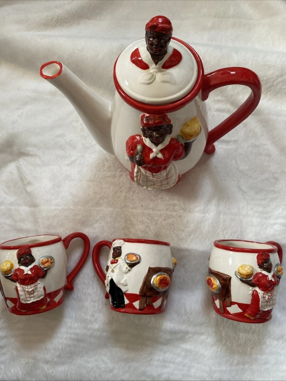 Hand-Painted Ceramic Teapot & Cups Set in White and Red